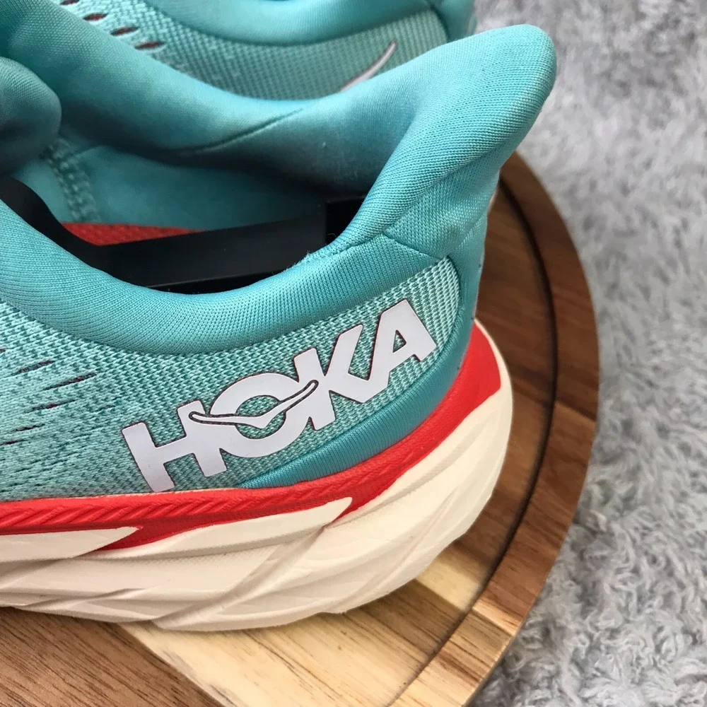 Hoka One One has couple